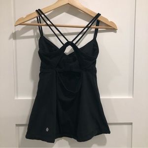 Lululemon black tank top. Size 4.